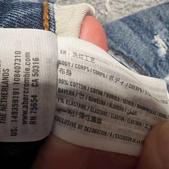 Abercrombie & Fitch Jean Shorts Womens 30 /10 High Rise Mom Cut Off Raw Hem - Picture 5 of 9